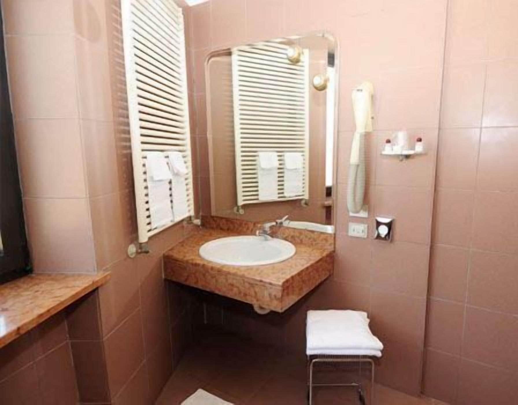 Hotel Borghetti